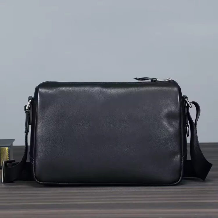 Men's Genuine Leather Messenger Bag: Large Capacity, Casual Business, Shoulder/Crossbody Satchel